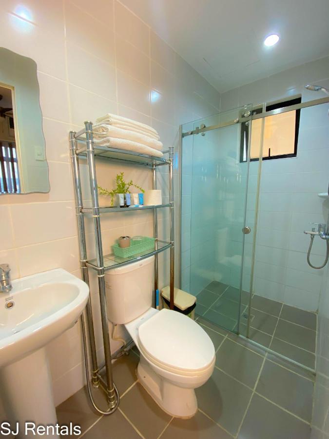 2 Bedroom Condo @ Midpoint Residences W/ City View Mandaue Bagian luar foto